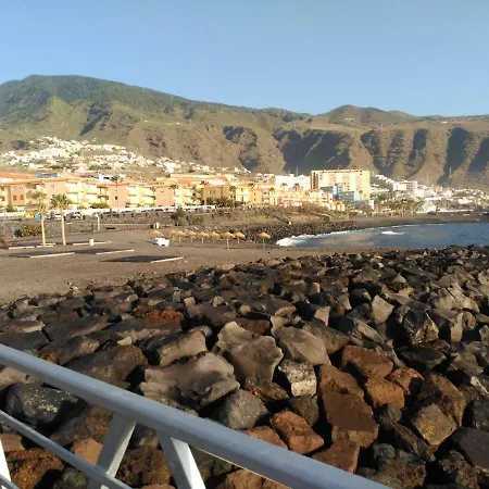 Casa Candelaria,parking,air,wifi דירה קנדלריה